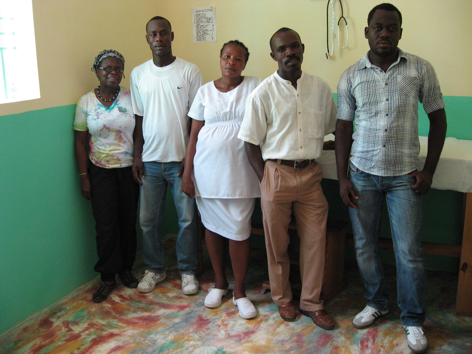 Jocelyne and clinic staff